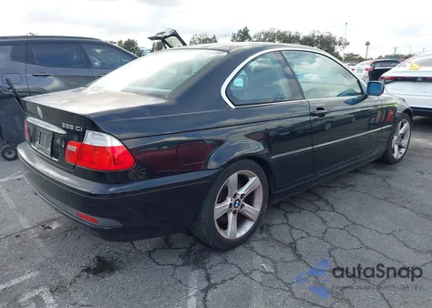 2004 BMW 325Ci z USA, uszkodzony, nr VIN WBABV13424JT22991